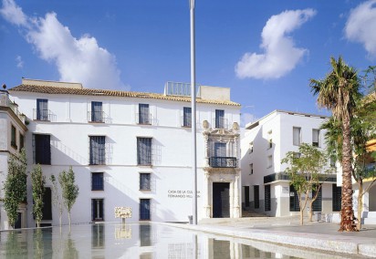 Casa Villalón y plaza del Polvorón.Casa de la Cultura de Morón de la Frontera, Sevilla, 2000. Guillermo V·zquez Consuegra, Arquitecto.